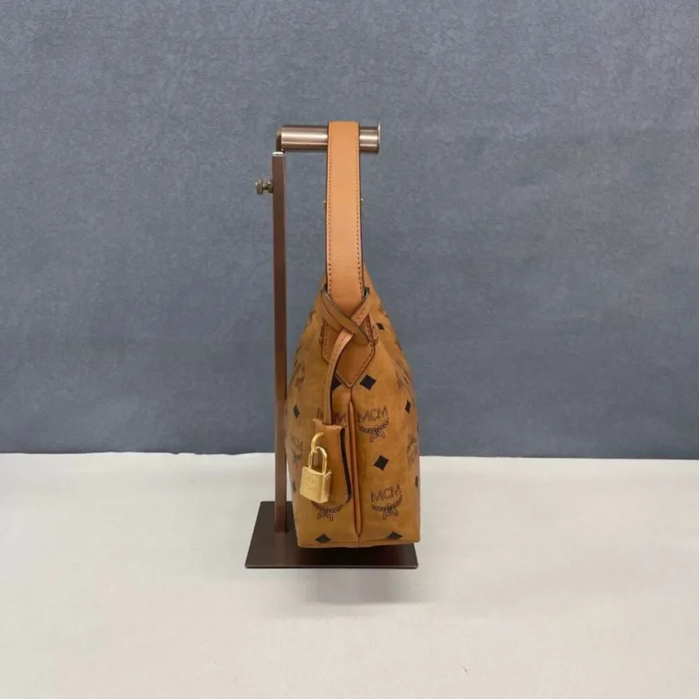 Mcm Women Pre-Loved Bag Brand New Condition - Picture 3 of 8